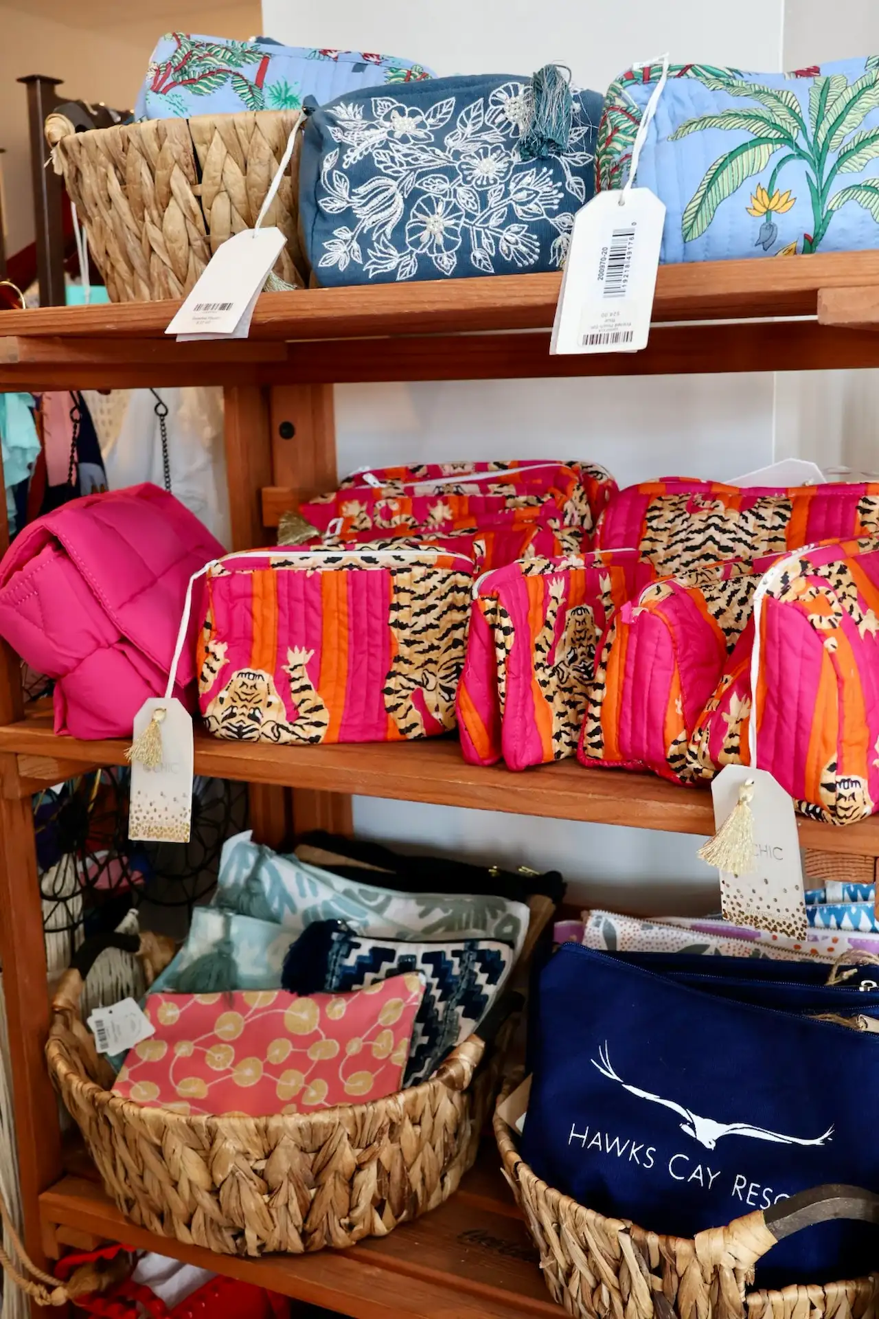 e2befd0be83aab94ab7f7a6e7dca98bd976520e3