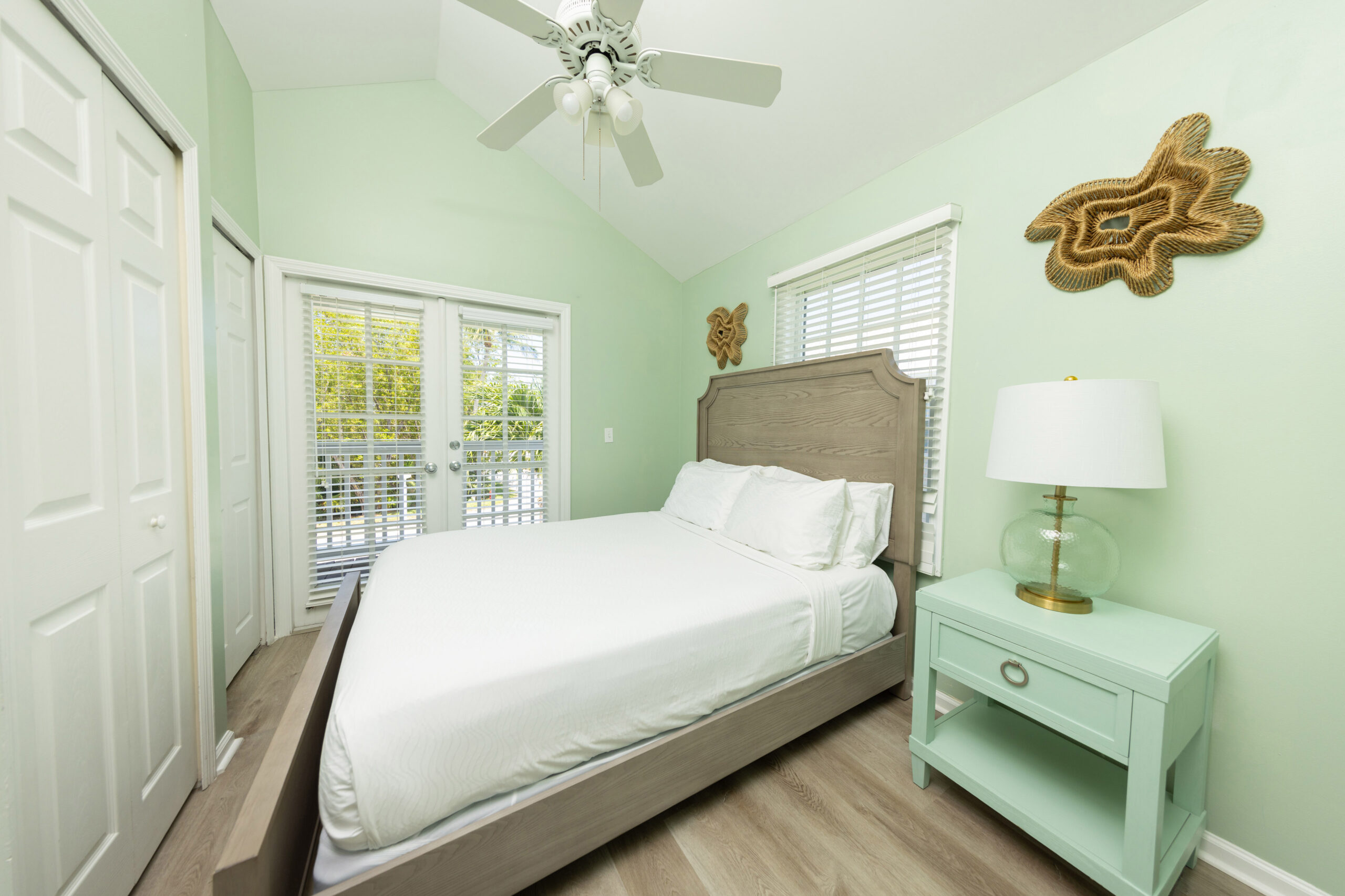 2BR-Premium-2Q_HawksCay_June2025_0120-web