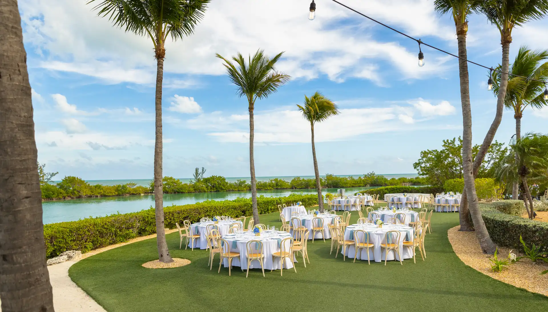 2025-03_HWK_Architecture_Oasis Cay Lawn_13_Conor Doherty